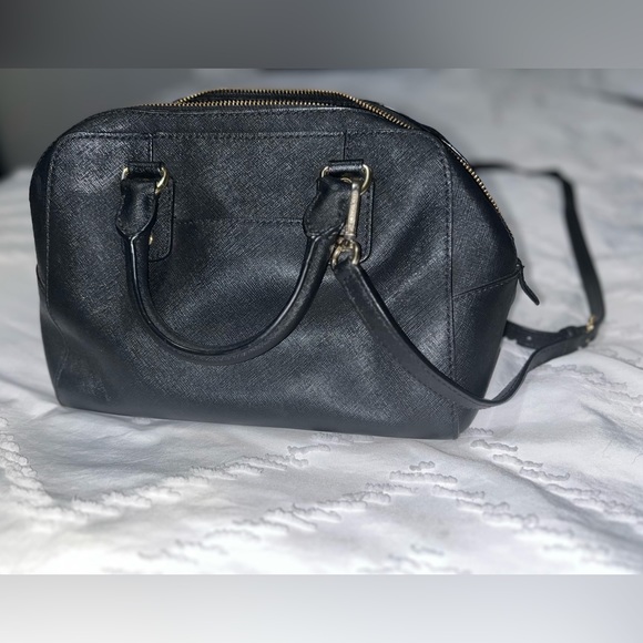 Micheal Kors Purse - Picture 4 of 4